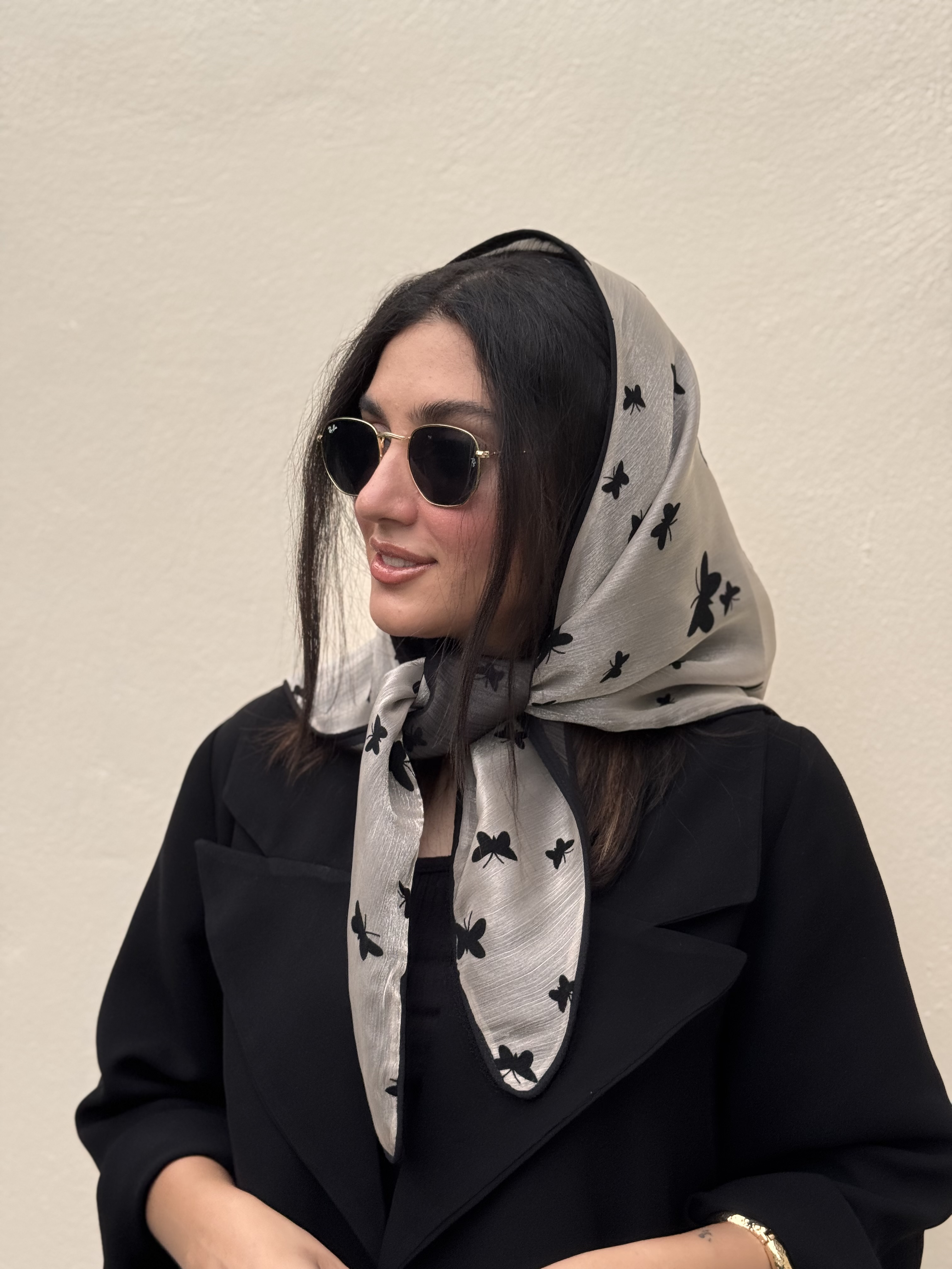 روسری دورو پروانه